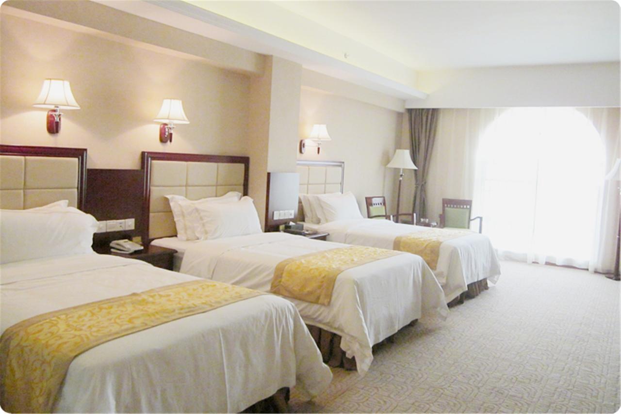 Vienna Hotel Guangzhou Airport Exterior photo